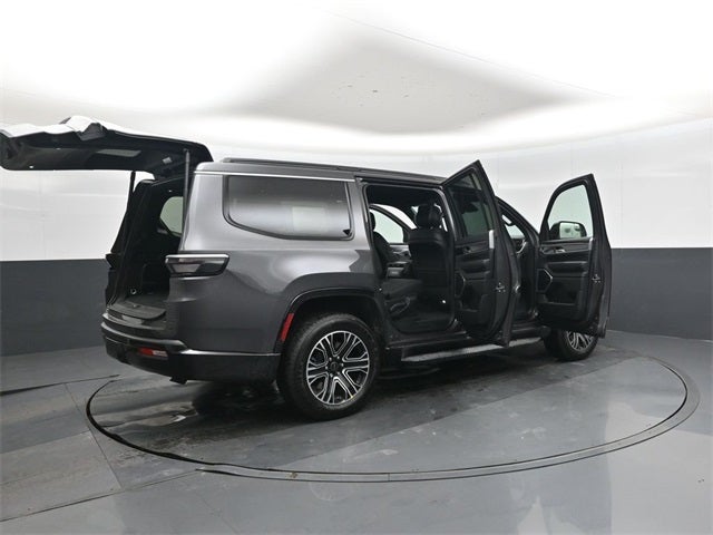 2026 Jeep Grand Wagoneer 4x4