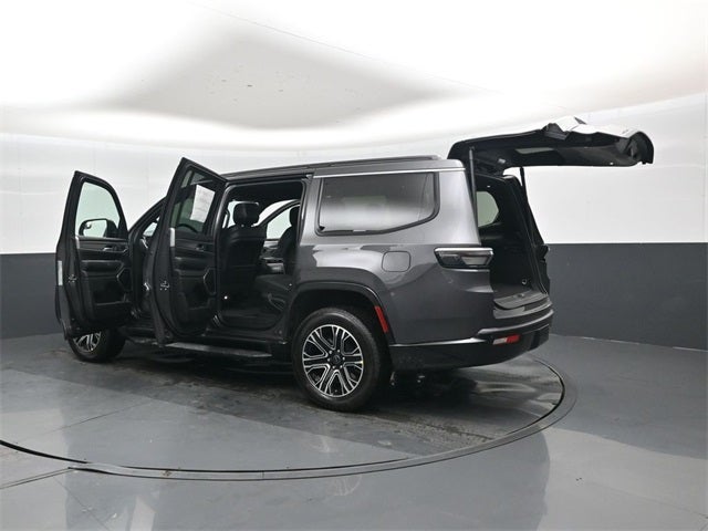 2026 Jeep Grand Wagoneer 4x4