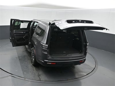 2026 Jeep Grand Wagoneer 4x4