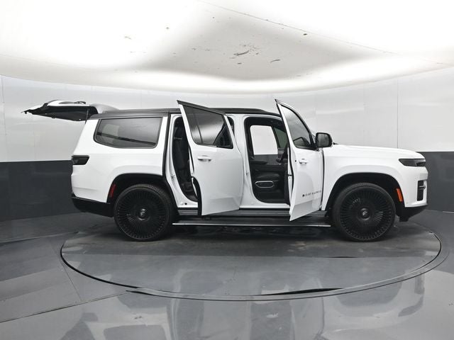 2026 Jeep Grand Wagoneer Limited Reserve