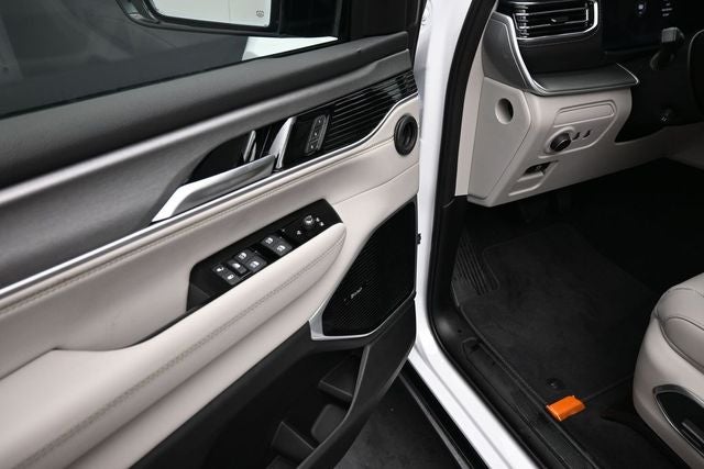 2026 Jeep Grand Wagoneer Limited Reserve