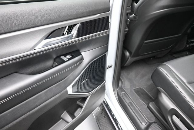 2026 Jeep Grand Wagoneer Limited Altitude