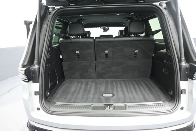 2026 Jeep Grand Wagoneer Limited Altitude