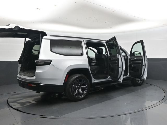2026 Jeep Grand Wagoneer Limited Altitude