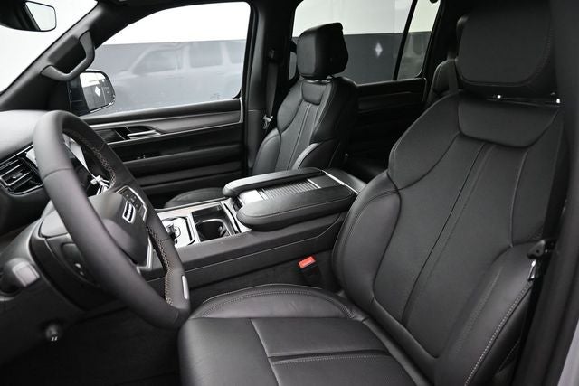 2026 Jeep Grand Wagoneer Limited Altitude