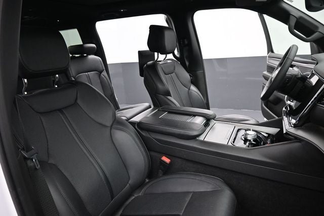 2025 Jeep Wagoneer Series III