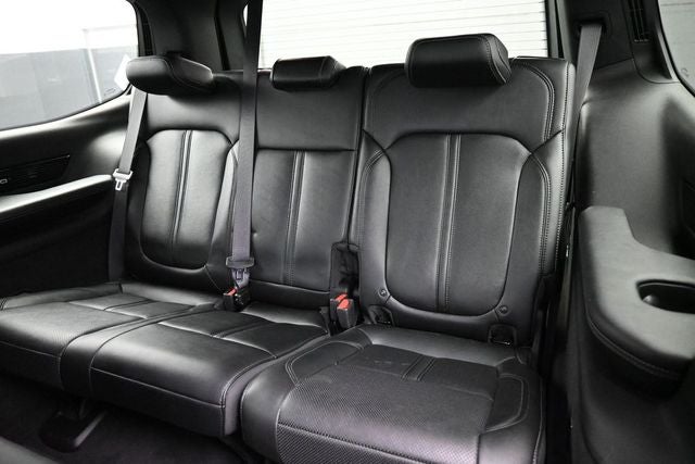 2024 Jeep Grand Wagoneer Base