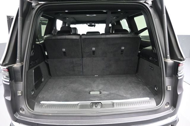 2024 Jeep Grand Wagoneer Base