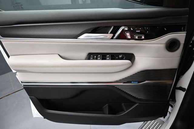 2026 Jeep Grand Wagoneer Summit Obsidian