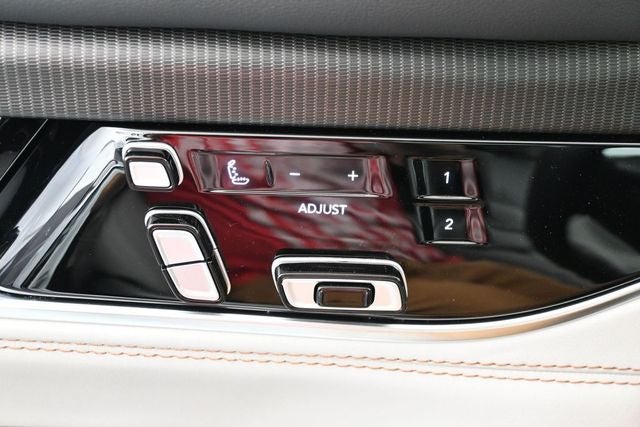 2026 Jeep Grand Wagoneer Summit Obsidian