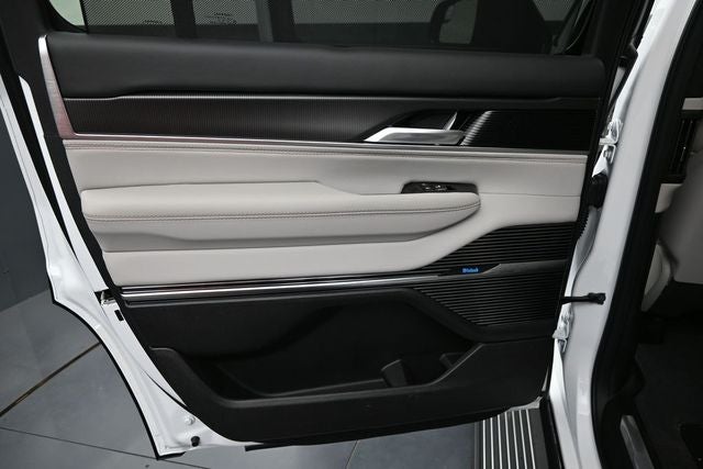 2026 Jeep Grand Wagoneer Summit Obsidian