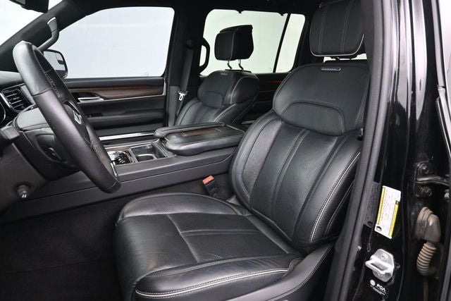 2023 Jeep Grand Wagoneer Series II
