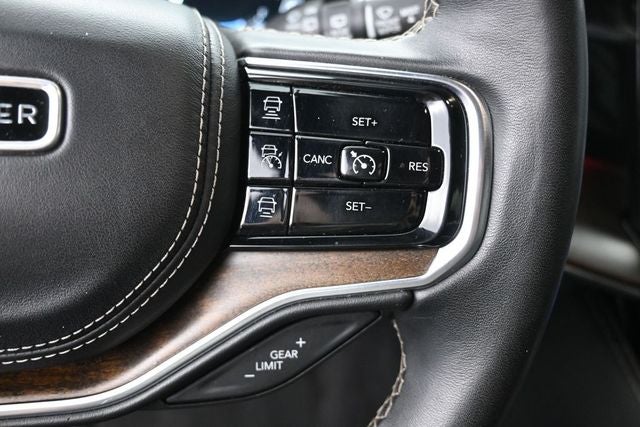 2023 Jeep Grand Wagoneer Series II