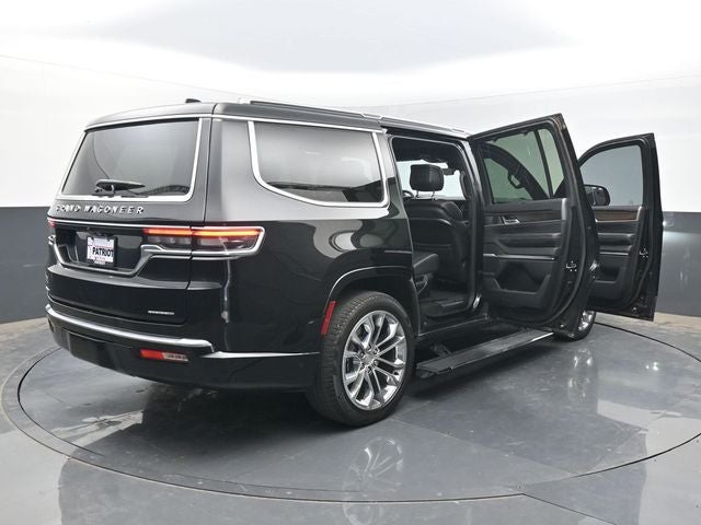 2023 Jeep Grand Wagoneer Series II