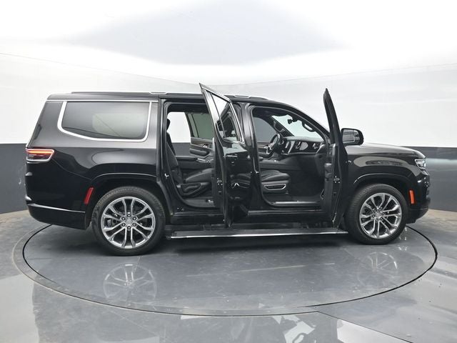 2023 Jeep Grand Wagoneer Series II