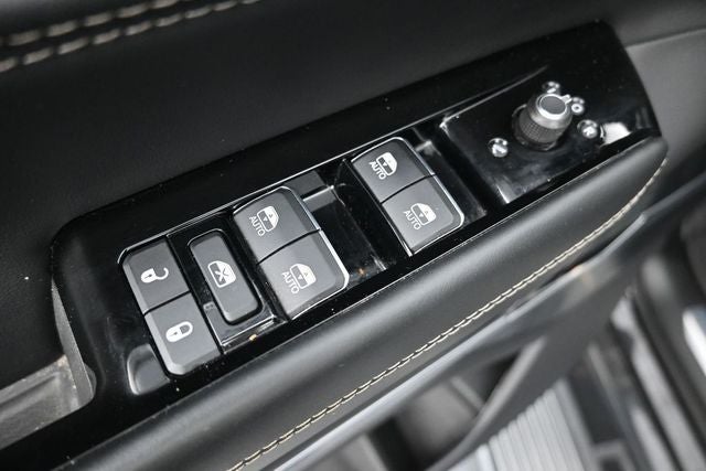2023 Jeep Grand Wagoneer Series II