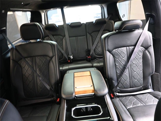 2022 Jeep Grand Wagoneer Series III