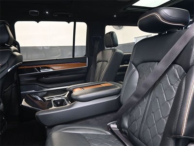 2022 Jeep Grand Wagoneer Series III