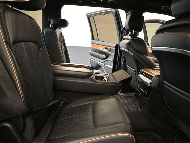 2022 Jeep Grand Wagoneer Series III