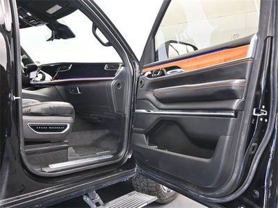 2022 Jeep Grand Wagoneer Series III