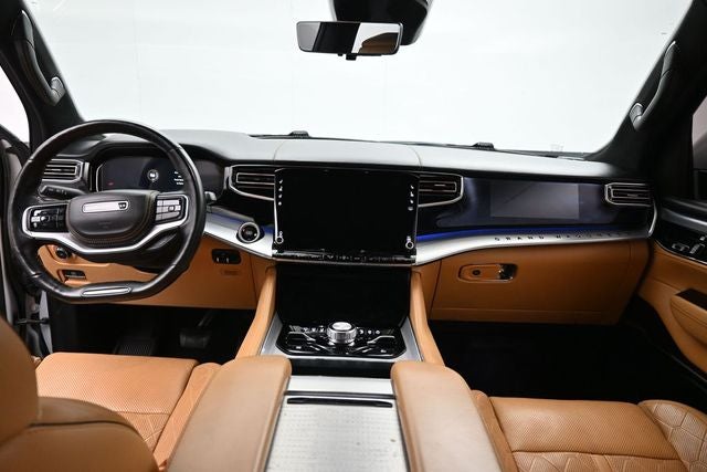 2022 Jeep Grand Wagoneer Series III