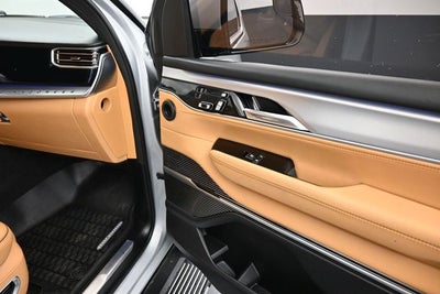 2022 Jeep Grand Wagoneer Series III
