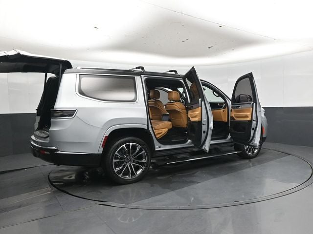 2022 Jeep Grand Wagoneer Series III