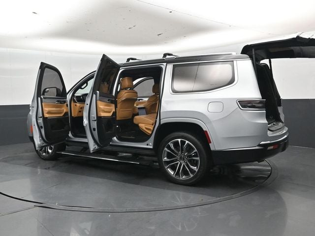 2022 Jeep Grand Wagoneer Series III