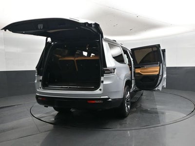 2022 Jeep Grand Wagoneer Series III