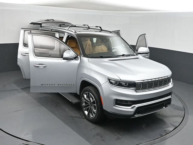 2022 Jeep Grand Wagoneer Series III
