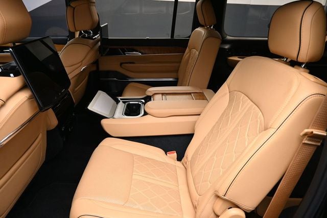 2024 Jeep Grand Wagoneer Series III