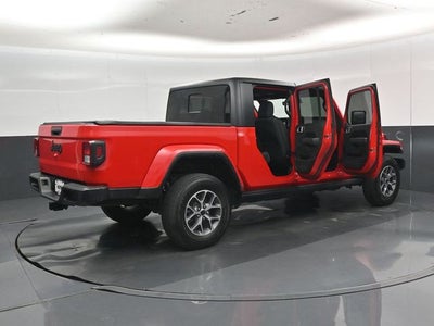 2024 Jeep Gladiator Sport S
