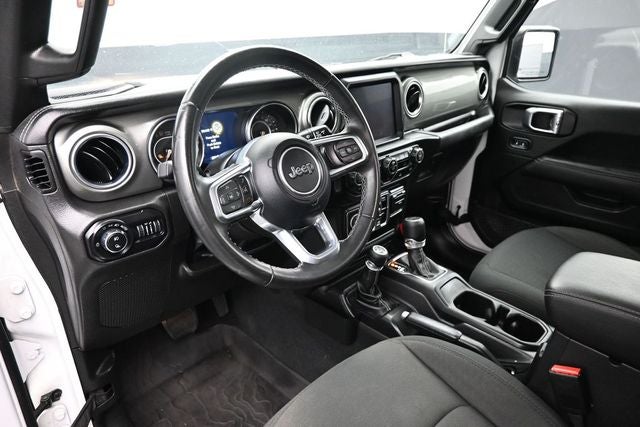 2022 Jeep Gladiator Overland