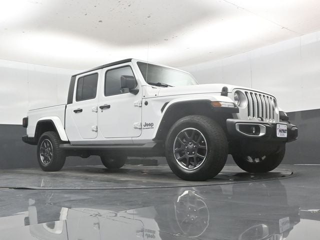 2022 Jeep Gladiator Overland