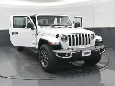 2022 Jeep Gladiator Overland