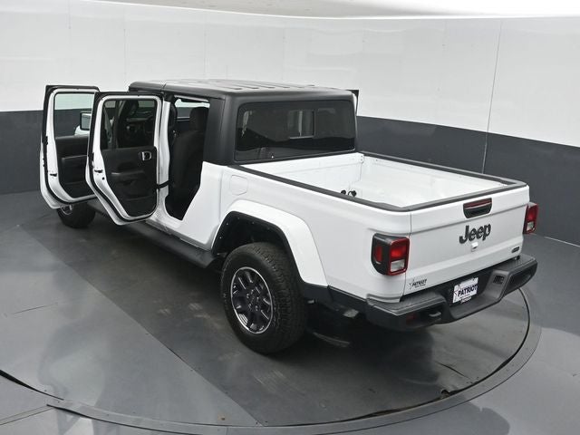 2022 Jeep Gladiator Overland