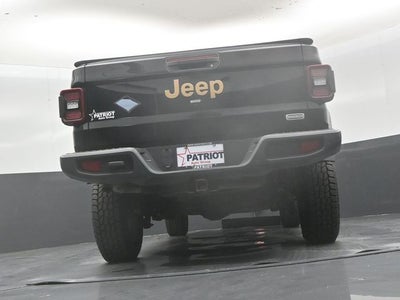 2022 Jeep Gladiator Overland