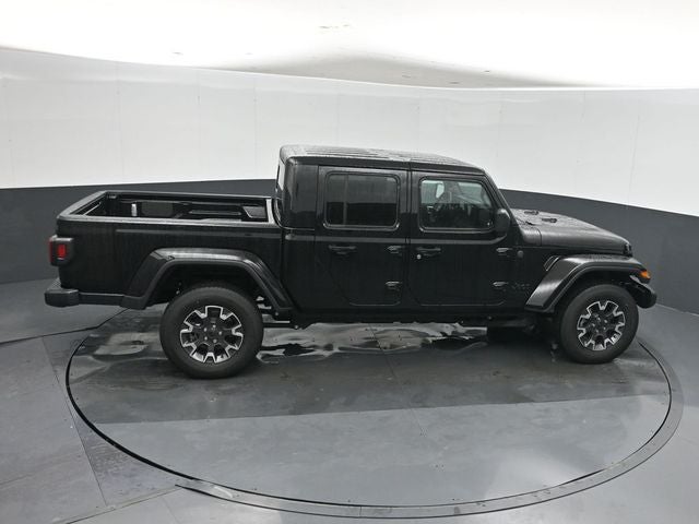 2026 Jeep Gladiator Sahara