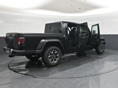 2026 Jeep Gladiator Sahara