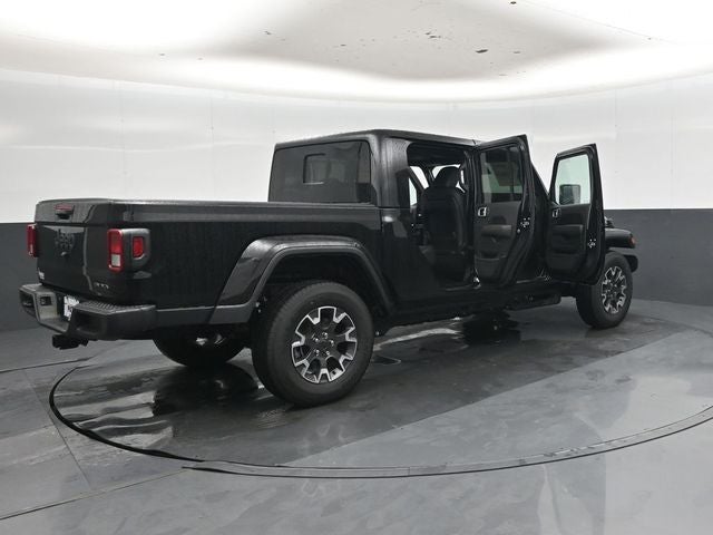 2026 Jeep Gladiator Sahara