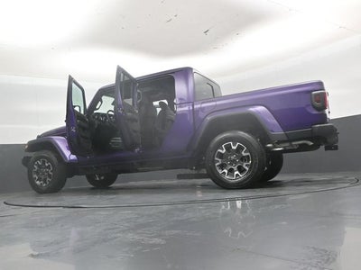 2026 Jeep Gladiator Sahara