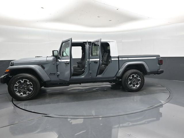 2026 Jeep Gladiator Sahara