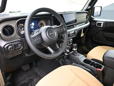 2026 Jeep Gladiator Convoy