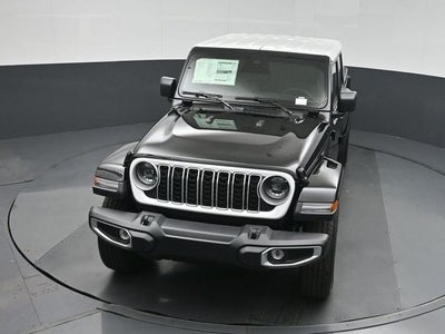 2026 Jeep Gladiator Sahara