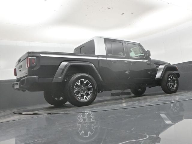 2026 Jeep Gladiator Sahara