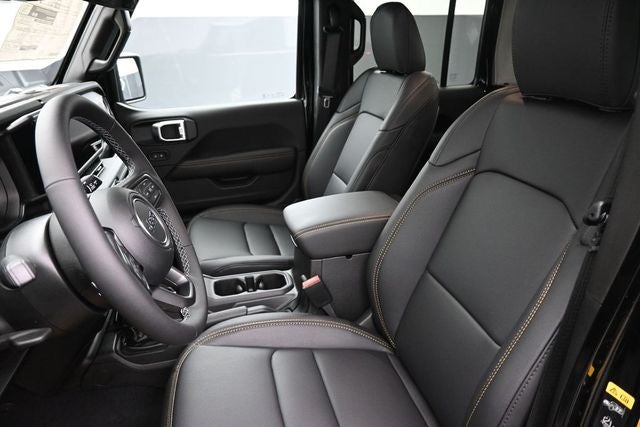 2026 Jeep Gladiator Sahara