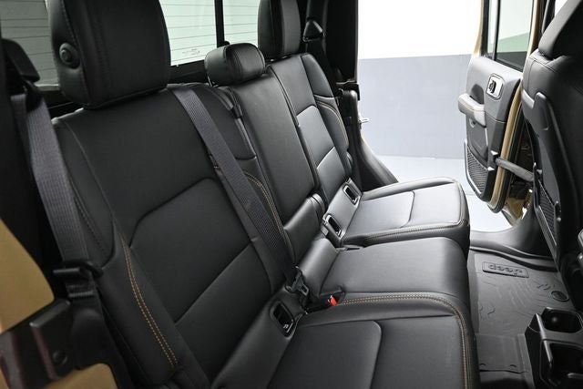 2026 Jeep Gladiator Sahara