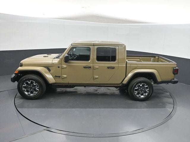 2026 Jeep Gladiator Sahara