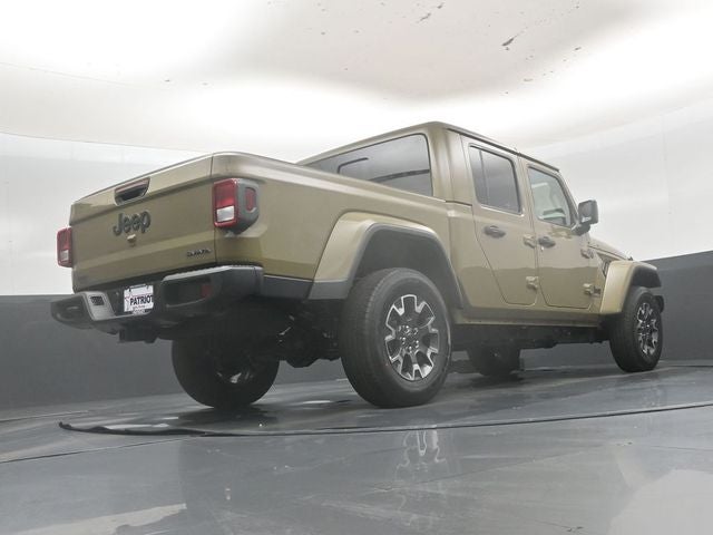 2026 Jeep Gladiator Sahara
