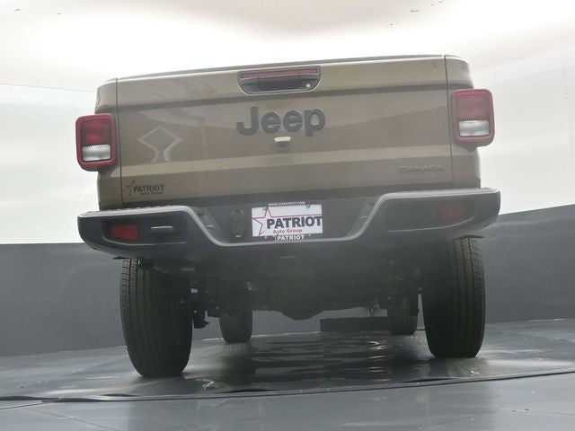 2026 Jeep Gladiator Sahara